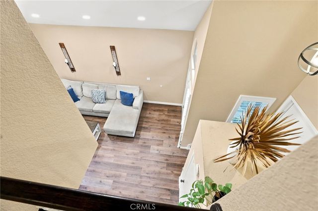 1842 Rory Lane 4, Simi Valley, CA 93063