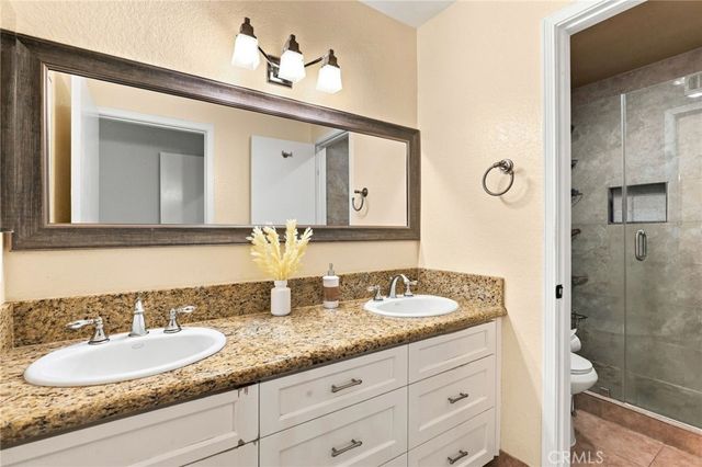1842 Rory Lane 4, Simi Valley, CA 93063