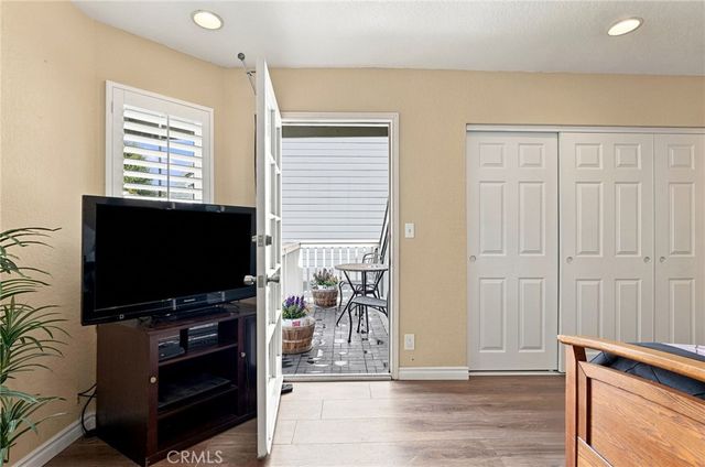 1842 Rory Lane 4, Simi Valley, CA 93063
