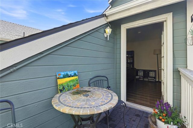 1842 Rory Lane 4, Simi Valley, CA 93063