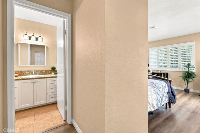 1842 Rory Lane 4, Simi Valley, CA 93063
