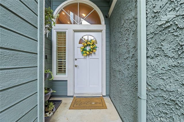 1842 Rory Lane 4, Simi Valley, CA 93063