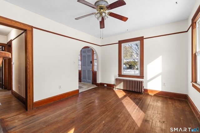 4 Brewer Street, Montville, CT 06382