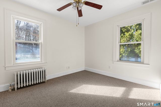 4 Brewer Street, Montville, CT 06382