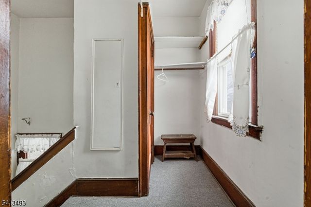 135 Liberty St, Linden City, NJ 07036