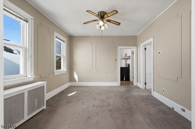 135 Liberty St, Linden City, NJ 07036