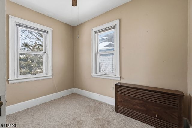 135 Liberty St, Linden City, NJ 07036