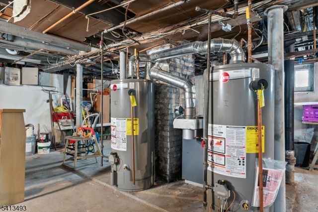 135 Liberty St, Linden City, NJ 07036