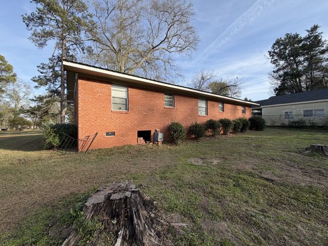 604 Lincoln Street, Mansfield, LA 71052