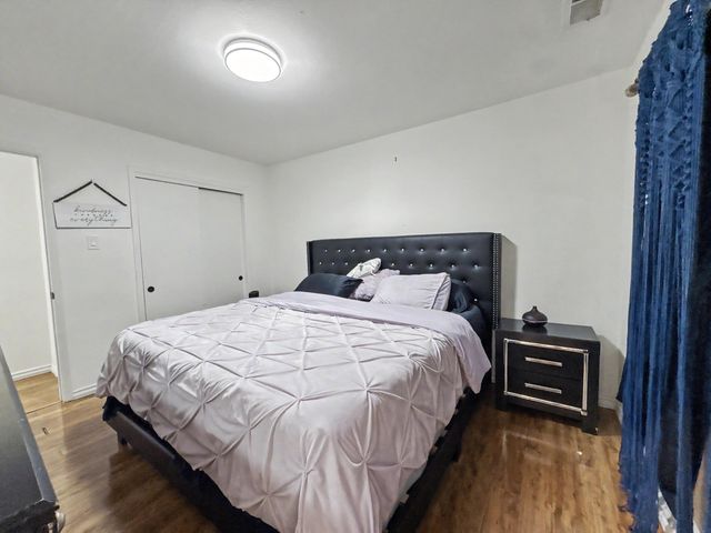 3808 Candelaria Road NE, Albuquerque, NM 87110