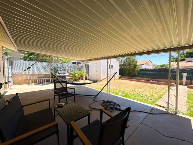 3808 Candelaria Road NE, Albuquerque, NM 87110