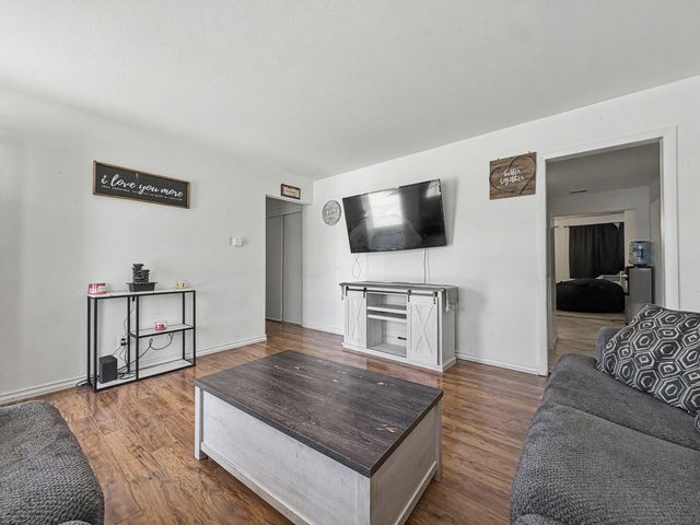 3808 Candelaria Road NE, Albuquerque, NM 87110