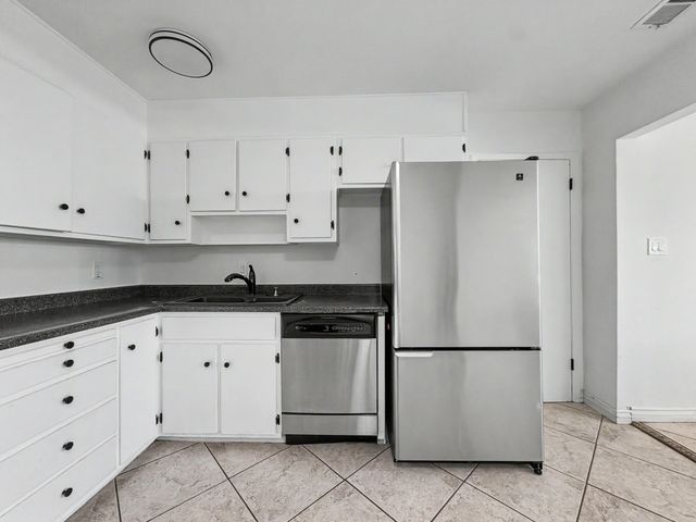 3808 Candelaria Road NE, Albuquerque, NM 87110