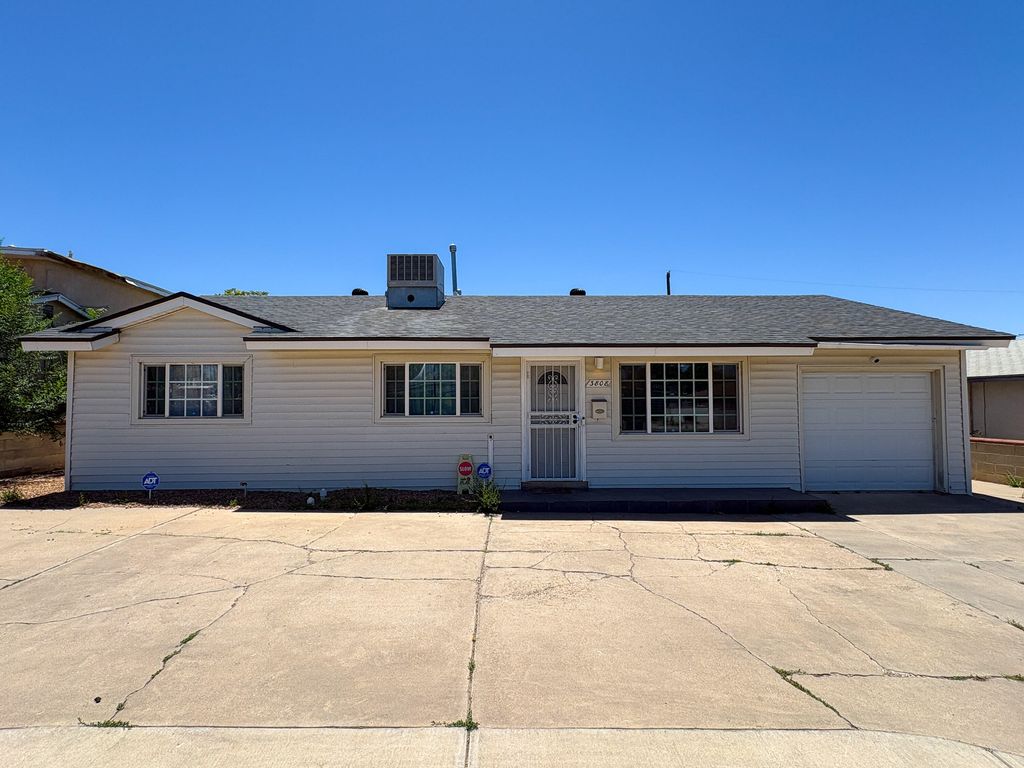 3808 Candelaria Road NE, Albuquerque, NM 87110