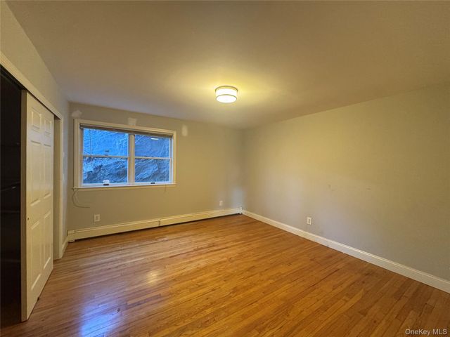 1112 Mile Square Road, Yonkers, NY 10704