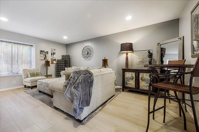 6621 Poplar Woods Cir S Apt 5, Germantown, TN 38138