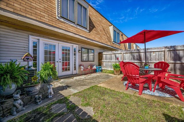 6621 Poplar Woods Cir S Apt 5, Germantown, TN 38138