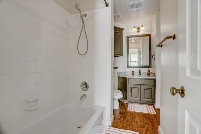 4514 Olive Green Court, Pasadena, TX 77059