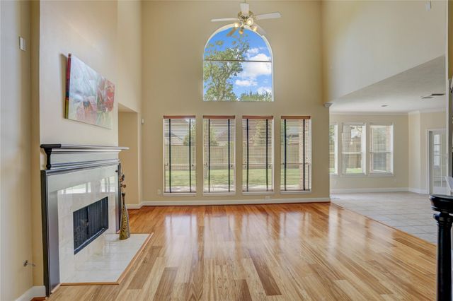 4514 Olive Green Court, Pasadena, TX 77059