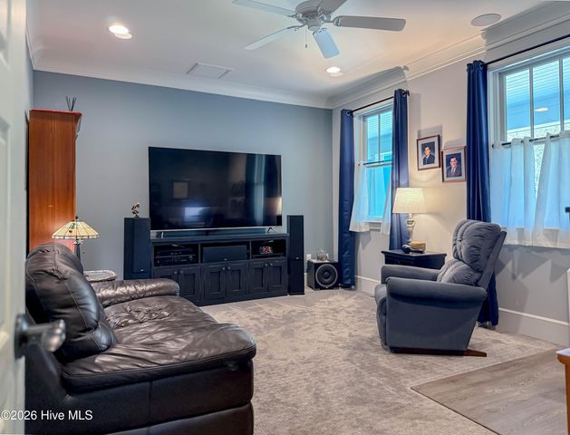 104 Grey Moss Court, Hampstead, NC 28443