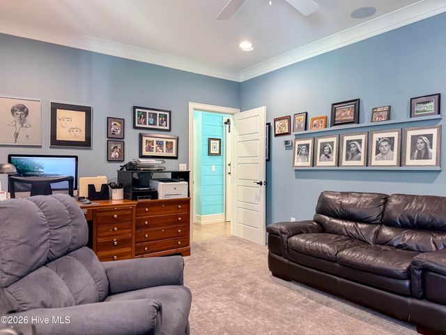 104 Grey Moss Court, Hampstead, NC 28443