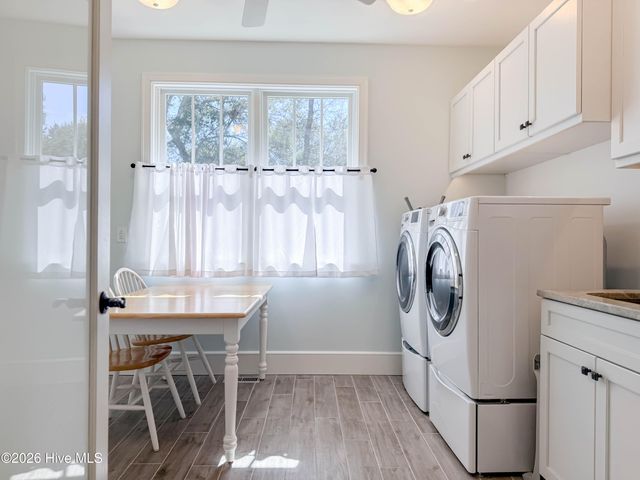 104 Grey Moss Court, Hampstead, NC 28443