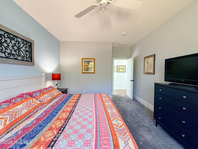 104 Grey Moss Court, Hampstead, NC 28443