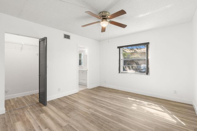 2455 NW 89th Drive 201, Coral Springs, FL 33065