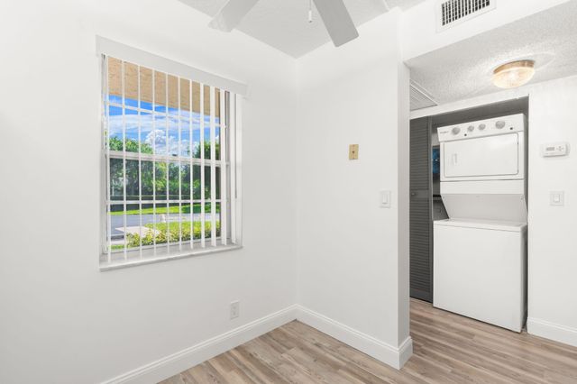 2455 NW 89th Drive 201, Coral Springs, FL 33065