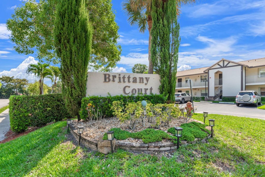 2455 NW 89th Drive 201, Coral Springs, FL 33065