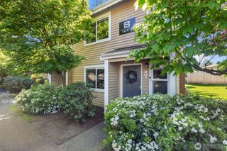 1227 S 238th Lane #801, Des Moines, WA 98198