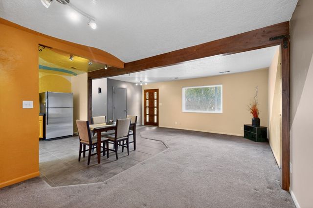 4709 El Fresno Court SE, Rio Rancho, NM 87124