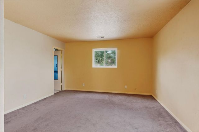 4709 El Fresno Court SE, Rio Rancho, NM 87124
