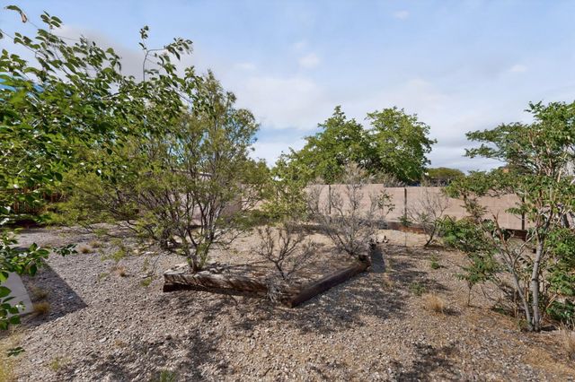4709 El Fresno Court SE, Rio Rancho, NM 87124