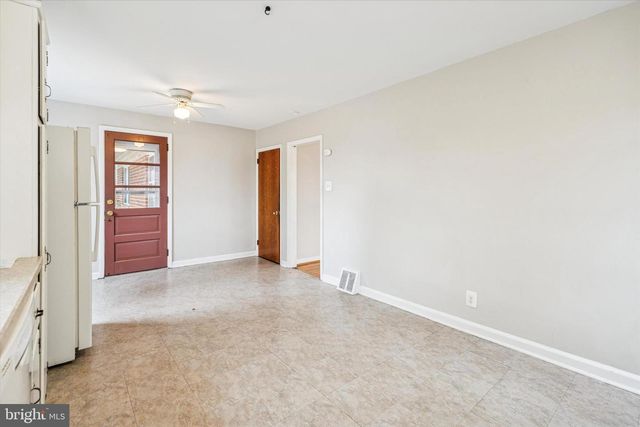 211 KENT RD, Wyncote, PA 19095