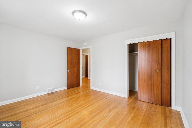 211 KENT RD, Wyncote, PA 19095