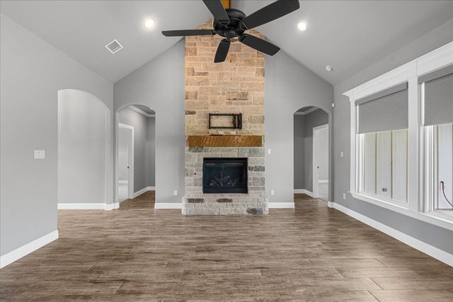 8016 County Road 1006, Godley, TX 76044