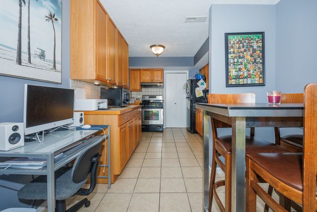 601 N Main Street 4N, Normal, IL 61761