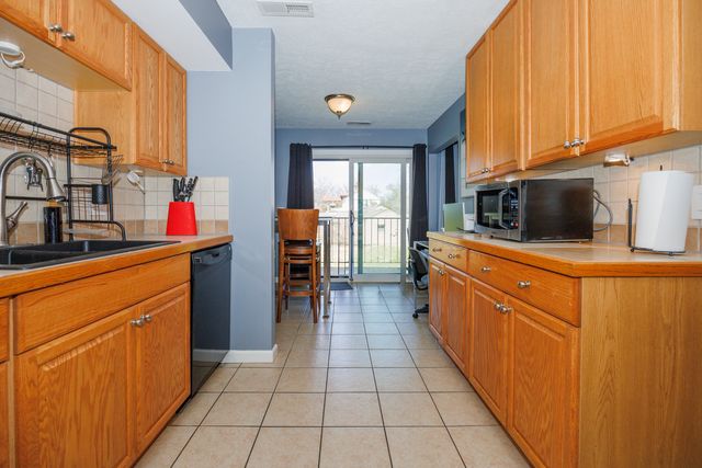 601 N Main Street 4N, Normal, IL 61761