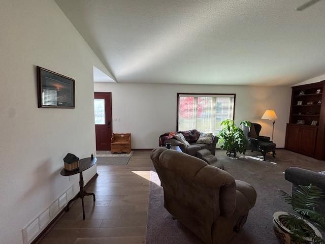 1175 Front Street, Staples Twp, MN 56479