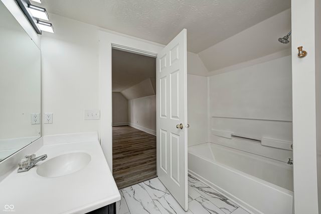 2051 Woodberry Drive, Danville, IN 46122