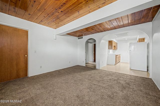 138 W District Street, Tucson, AZ 85714