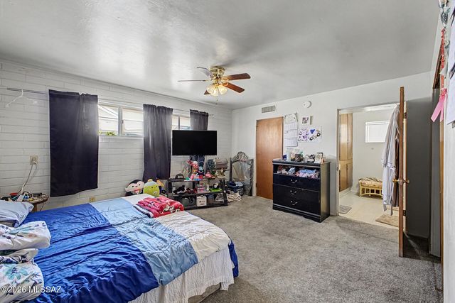 138 W District Street, Tucson, AZ 85714