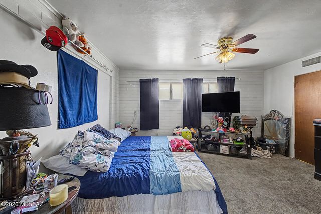 138 W District Street, Tucson, AZ 85714