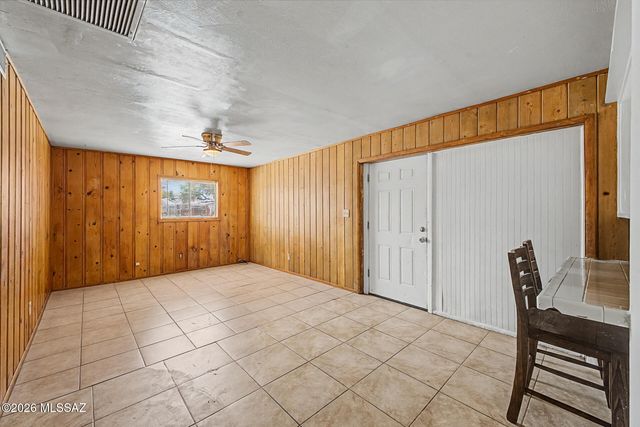 138 W District Street, Tucson, AZ 85714