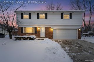 39496 Burns Drive, Sterling Heights, MI 48313