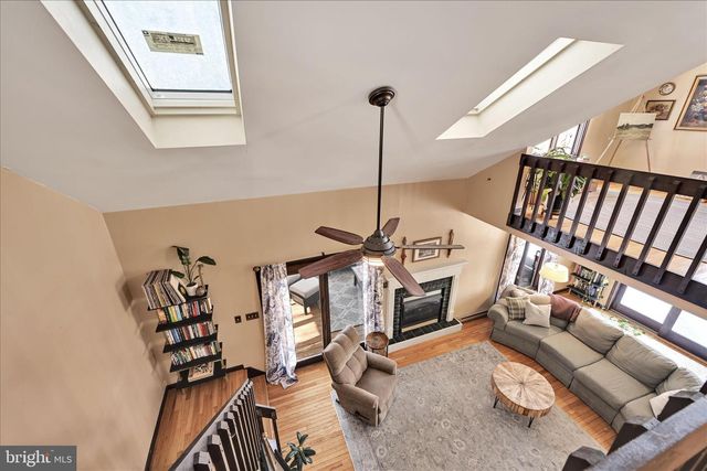 337 BERRY MOUNTAIN RD, Millersburg, PA 17061