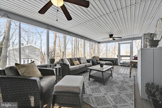 337 BERRY MOUNTAIN RD, Millersburg, PA 17061