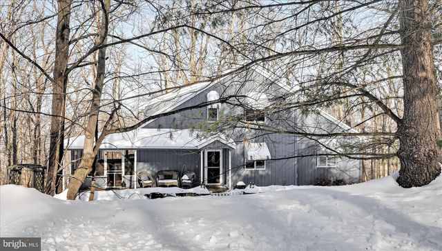 337 BERRY MOUNTAIN RD, Millersburg, PA 17061