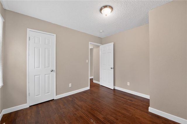 4342 LISTER Avenue, Kansas City, MO 64130